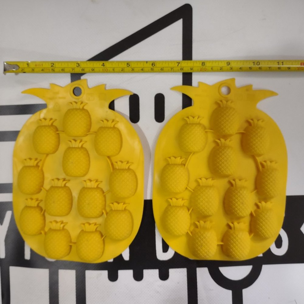 2x Pineapple Mold Candy Chocolate Ice Silicone Molds Kitchen Bar Accessories